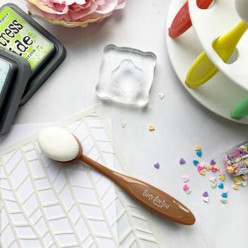 Time For Tea  Beautiful Blender Brush Large Chocolate