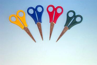 Bastelschere, Kinderschere 13cm - spitz - Rechtshänder