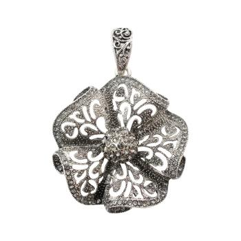 Tim Holtz - Idea Ology " Assemblage Pendant Ruffled Floral" - Metall Charms Blüte mit Strasssteinen