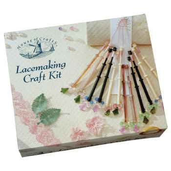 House of Crafts - Bastelkit "Lacemaking" 
