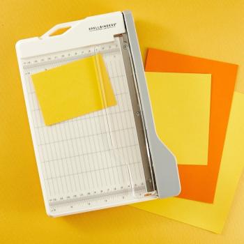 Spellbinders - Hebelschneider "Guillotine Paper Trimmer" 19,7x27,94cm