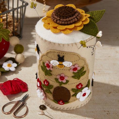 Spellbinders - Stanzschablone "Floral Beehive" Dies