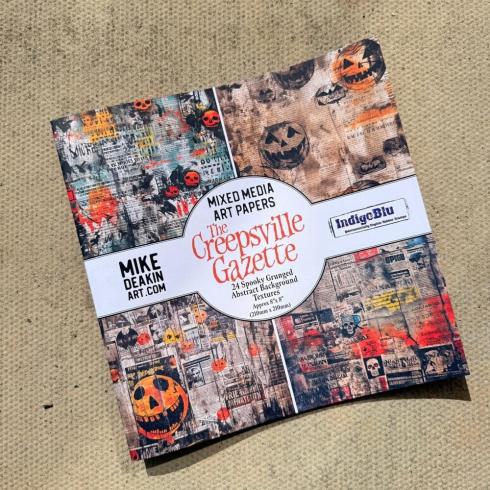 IndigoBlu - Designpapier "The Creepsville Gazette" Paper Pack 8x8 Inch - 24 Bogen