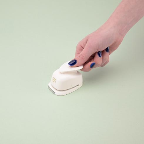 Vaessen Creative - Motivstanzer "Baum Medium 2,54x2,5mm"