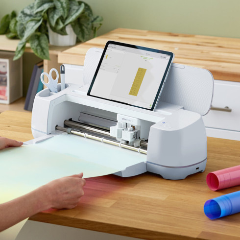 Preview: Cricut - Smart Iron-On "Holographic Blue" Transferfolie 13x36 (2011659)