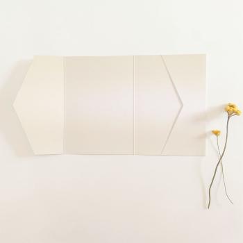 Pocketfold-Karte_B6_seitl_Tasche