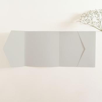 Pocketfold-Karte_quadratisch_15x15_seitl_Tasche