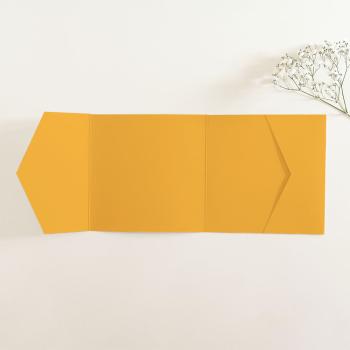 Pocketfold-Karte_quadratisch_15x15_seitl_Tasche