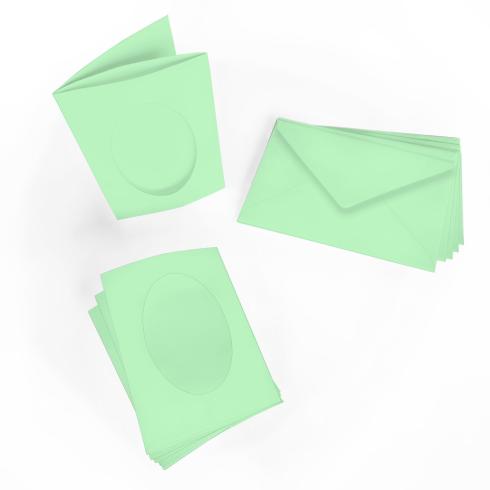 Passepartoutkarte mit ovalem Ausschnitt und Briefumschlag, DIN C6 in pastell grün