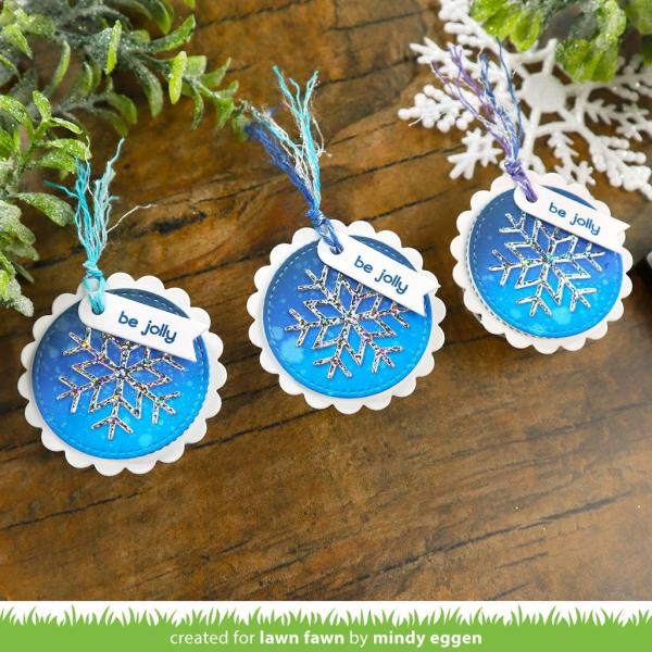 Lawn Fawn Craft Dies - Snow Globe Scenes Shaker Add-On
