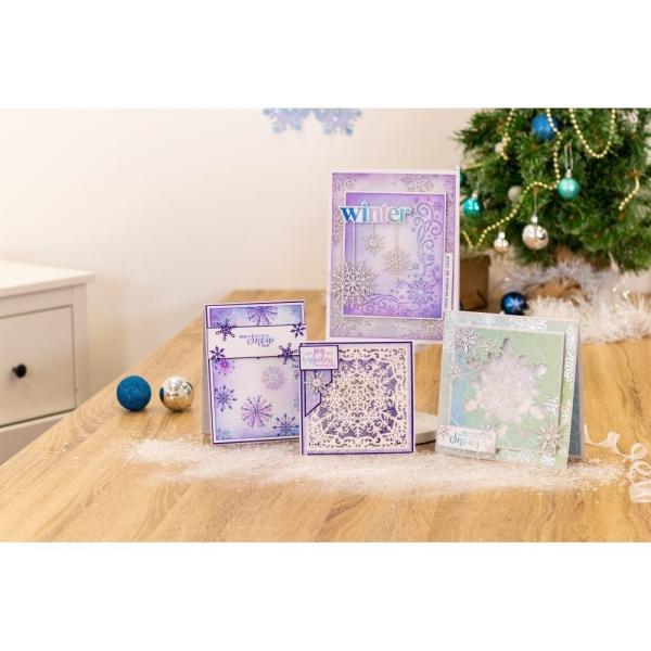 Crafters Companion - Glittering Snowflakes - 12" Paper Pack