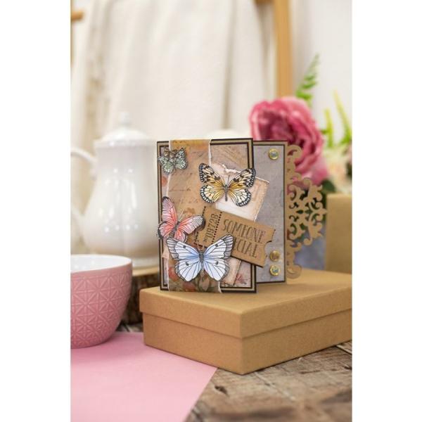 Crafters Companion -Vintage Butterflies Resin  - Brads