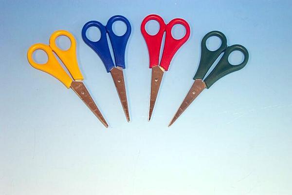 Bastelschere, Kinderschere 13cm - spitz - Rechtshänder