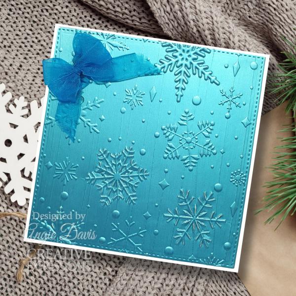 Creative Expressions - 3D Embossingfolder 5x7 Inch "Shimmering Snowflakes" Prägefolder Design by Sue Wilson