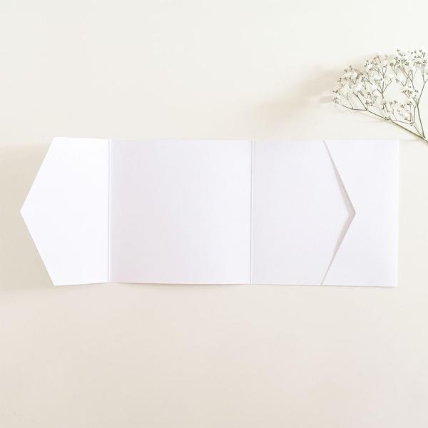 Pocketfold-Karte_quadratisch_15x15_seitl_Tasche