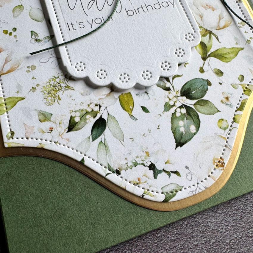Simple and Basic - Stanzschablone "Ornamental Frame" Dies