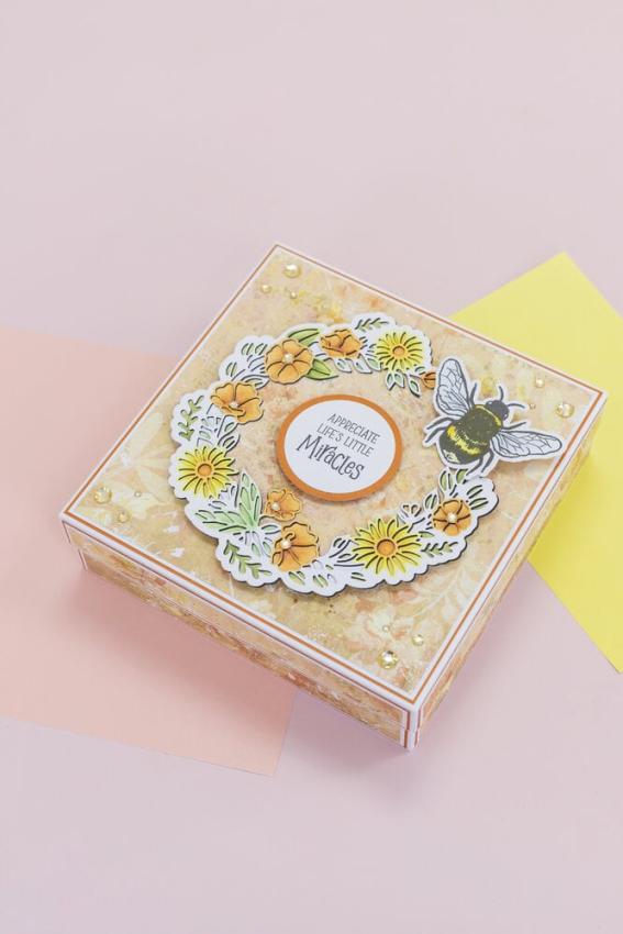 Crafters Companion - Stempelset & Stanzschablone "Fly High" Stamp & Dies