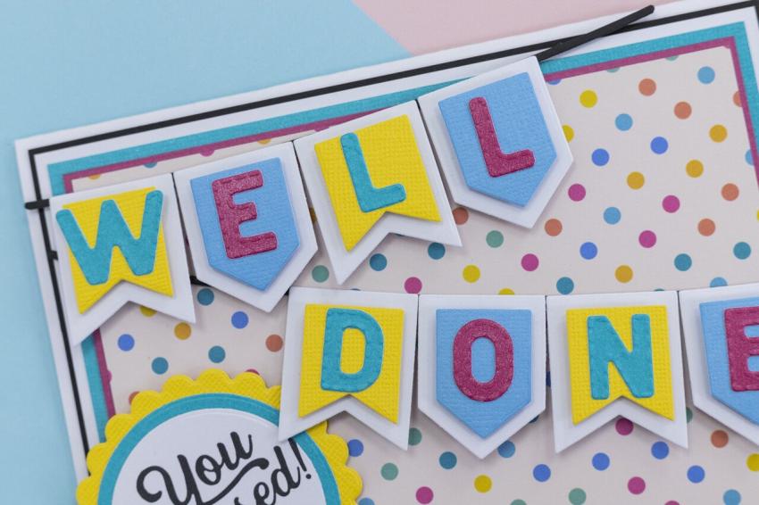 Crafters Companion - Stanzschablone "Bunting" Dies