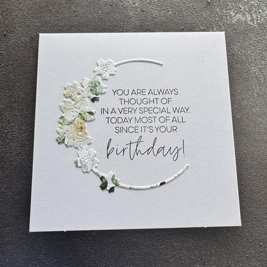 Simple and Basic - Stanzschablone "Flower Wreath Halfcircle" Dies