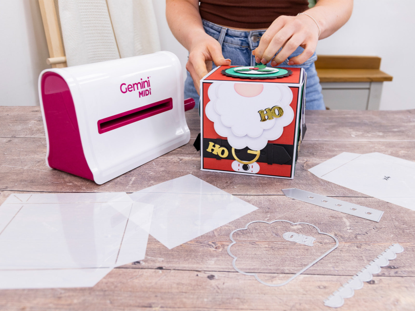 Crafters Companion - Stanzschablone "Santa" Dies