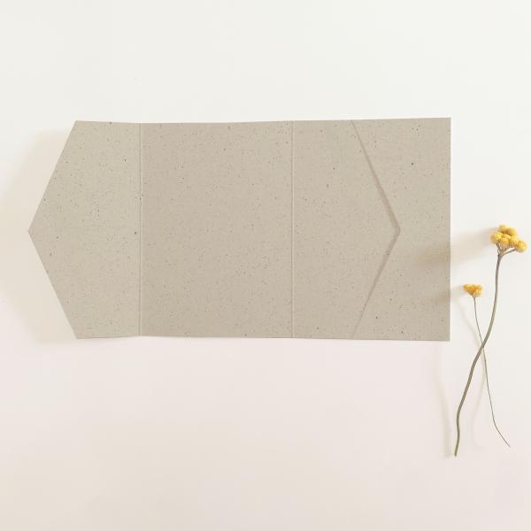 Pocketfold-Karte_B6_seitl_Tasche