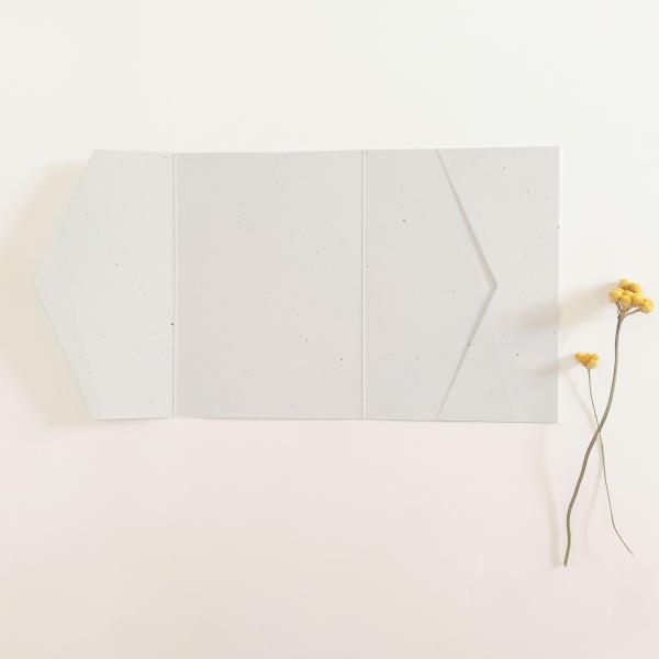 Pocketfold-Karte_B6_seitl_Tasche