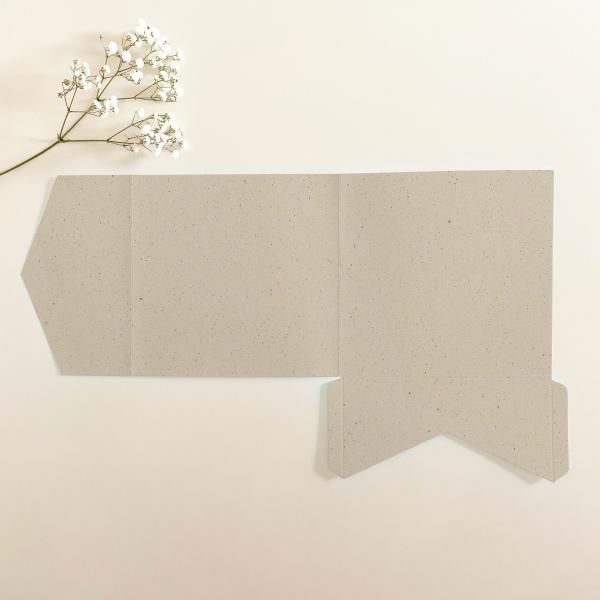 Pocketfold-Karte Quadrat (15x15) Recycling-Karton "Kakao 15%" Exklusiv Line