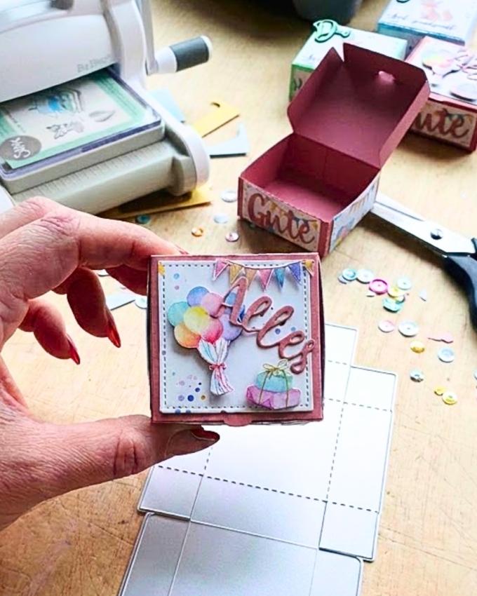 Kulricke Stanzschablone "Pizza Box - Mittel" Craft Die 