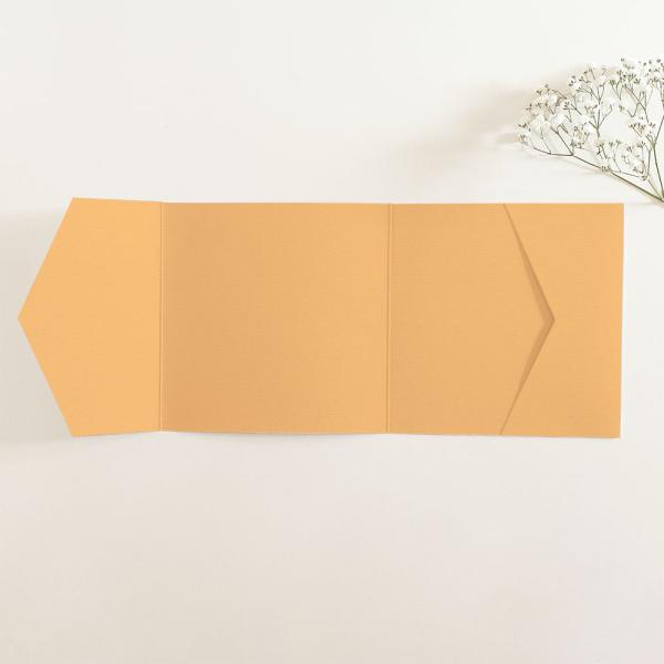 Pocketfold-Karte_quadratisch_15x15_seitl_Tasche