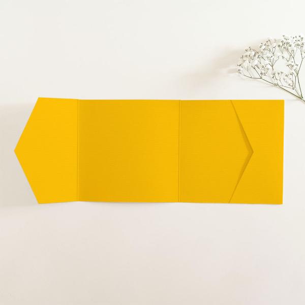 Pocketfold-Karte_quadratisch_15x15_seitl_Tasche