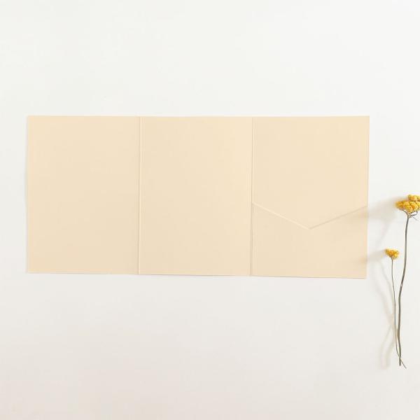 Trippel-Pocketfold-Karte_B6_untere_Tasche