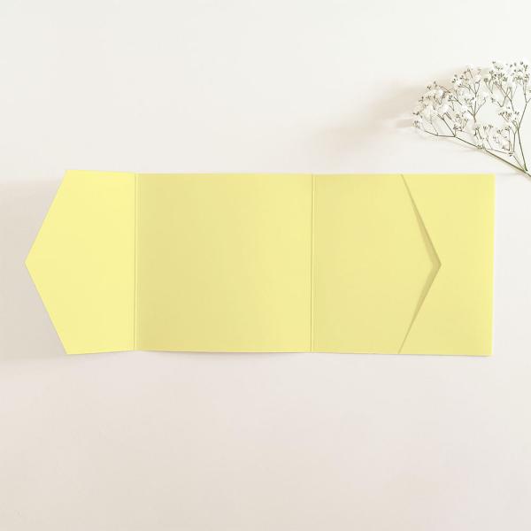 Pocketfold-Karte_quadratisch_15x15_seitl_Tasche